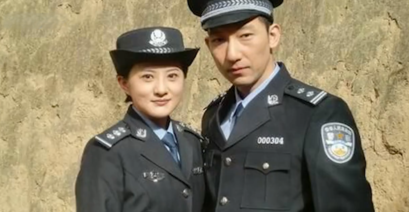 
				西部警官
			