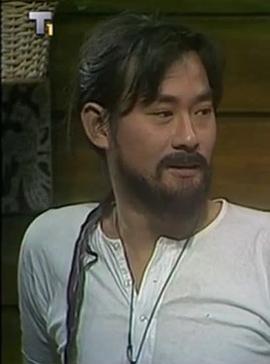 
				一屋两伙三人行粤语
			